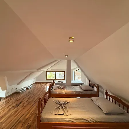 Valentino Σκόδρα